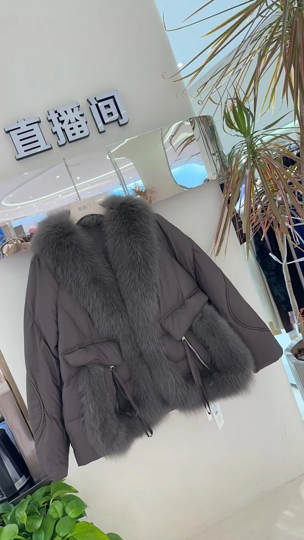 高端时尚气质百搭鹅绒服8809