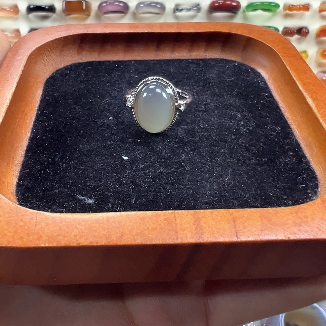 是***语玛瑙/玉髓未镶嵌戒指A1不退换港