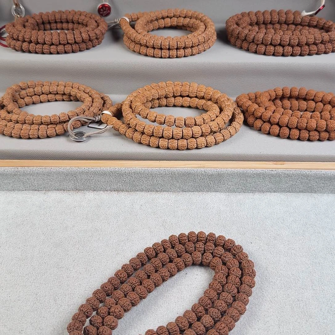 金刚菩提吊坠小****老树王