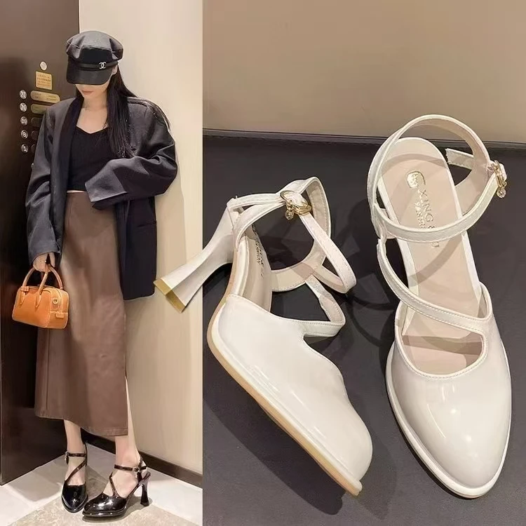 包头一字拖圆头防臭春夏女鞋凉鞋夏季休闲娱乐鞋平底低跟