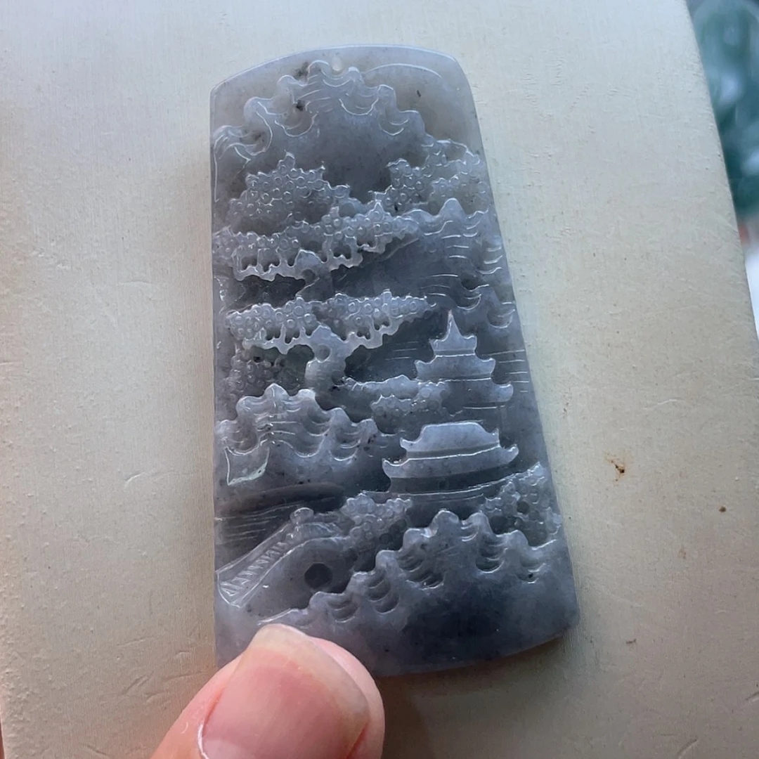 【闪购商品】翡翠未镶嵌颈饰山水