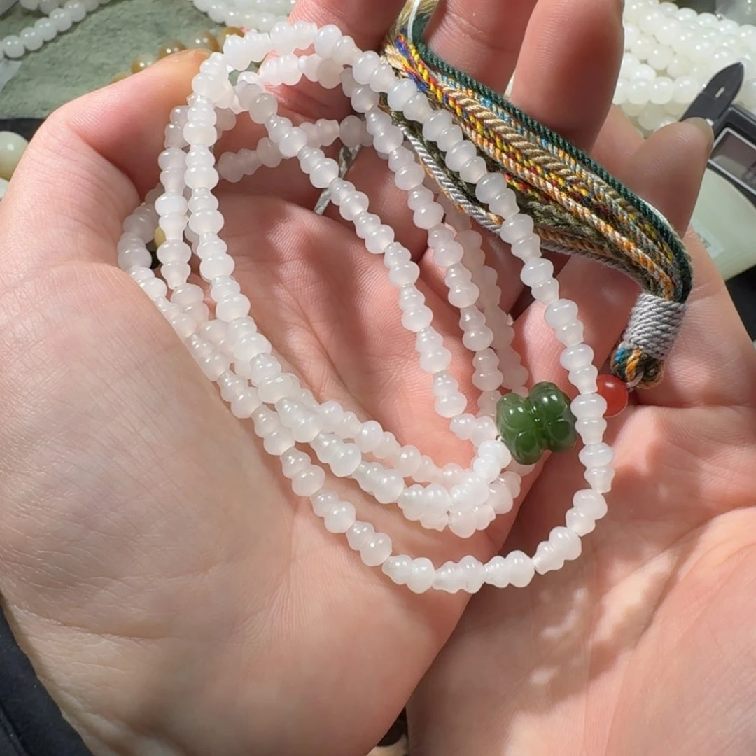 和田玉手串未镶嵌