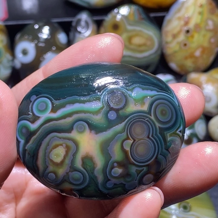 玛瑙/玉髓未镶嵌珠宝半成品20