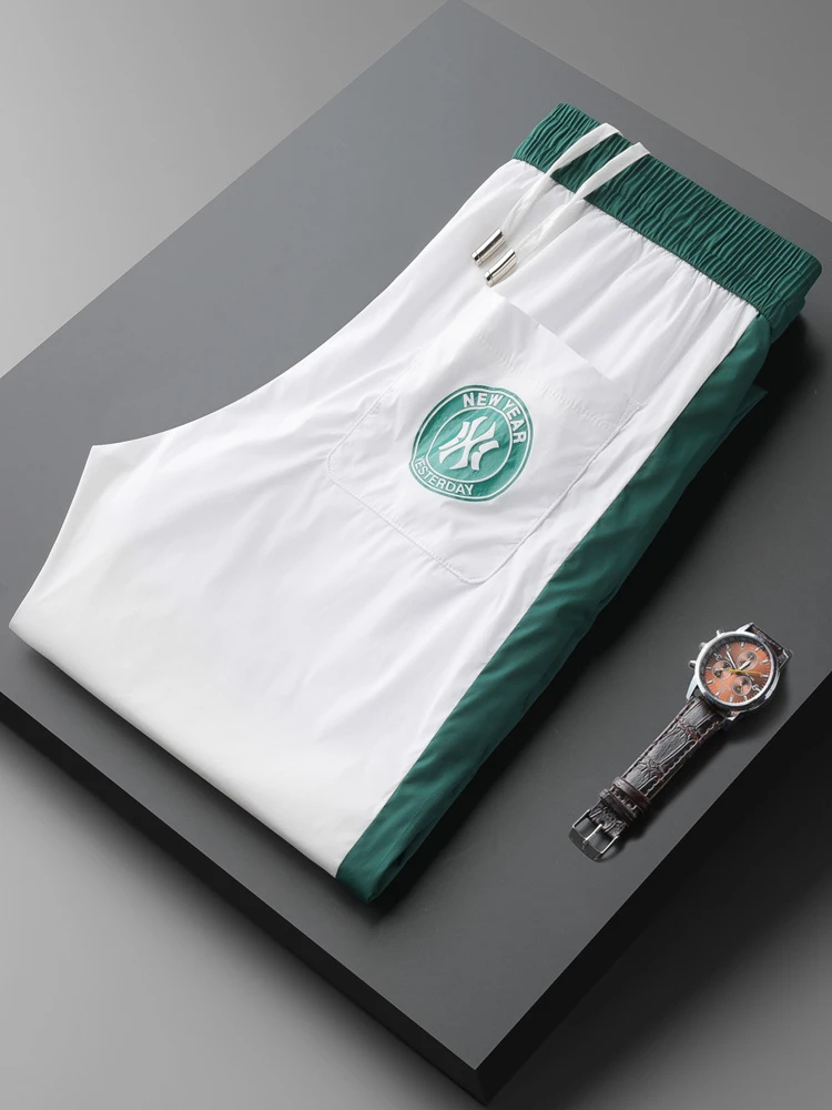 轻奢级夏季凉感薄款冰丝亲肤轻奢卫裤男高级感速干修身面料白衬衣