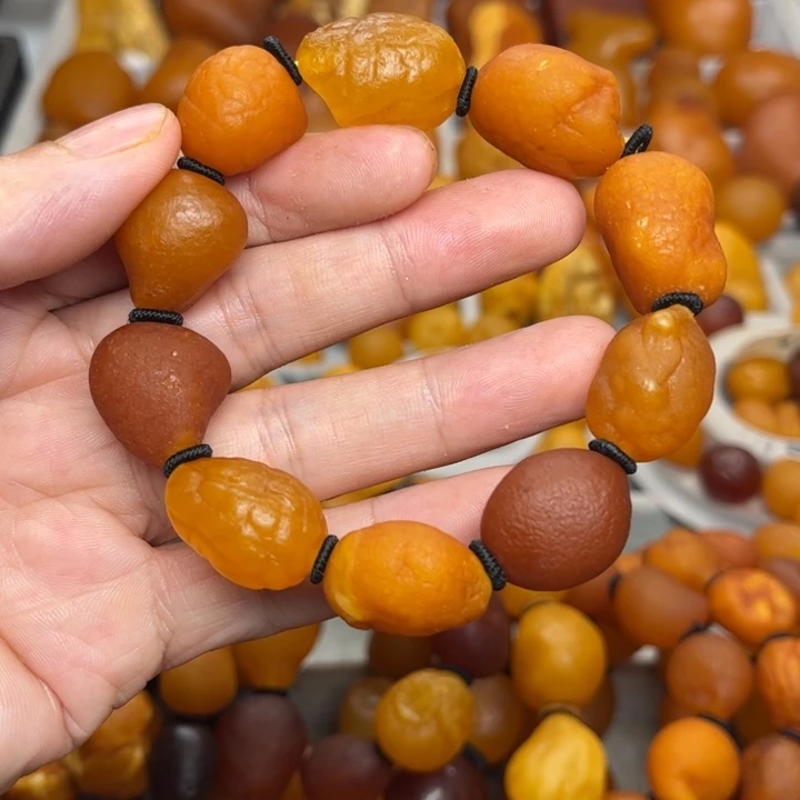 琥珀未镶嵌裸石天然蜜蜡手串