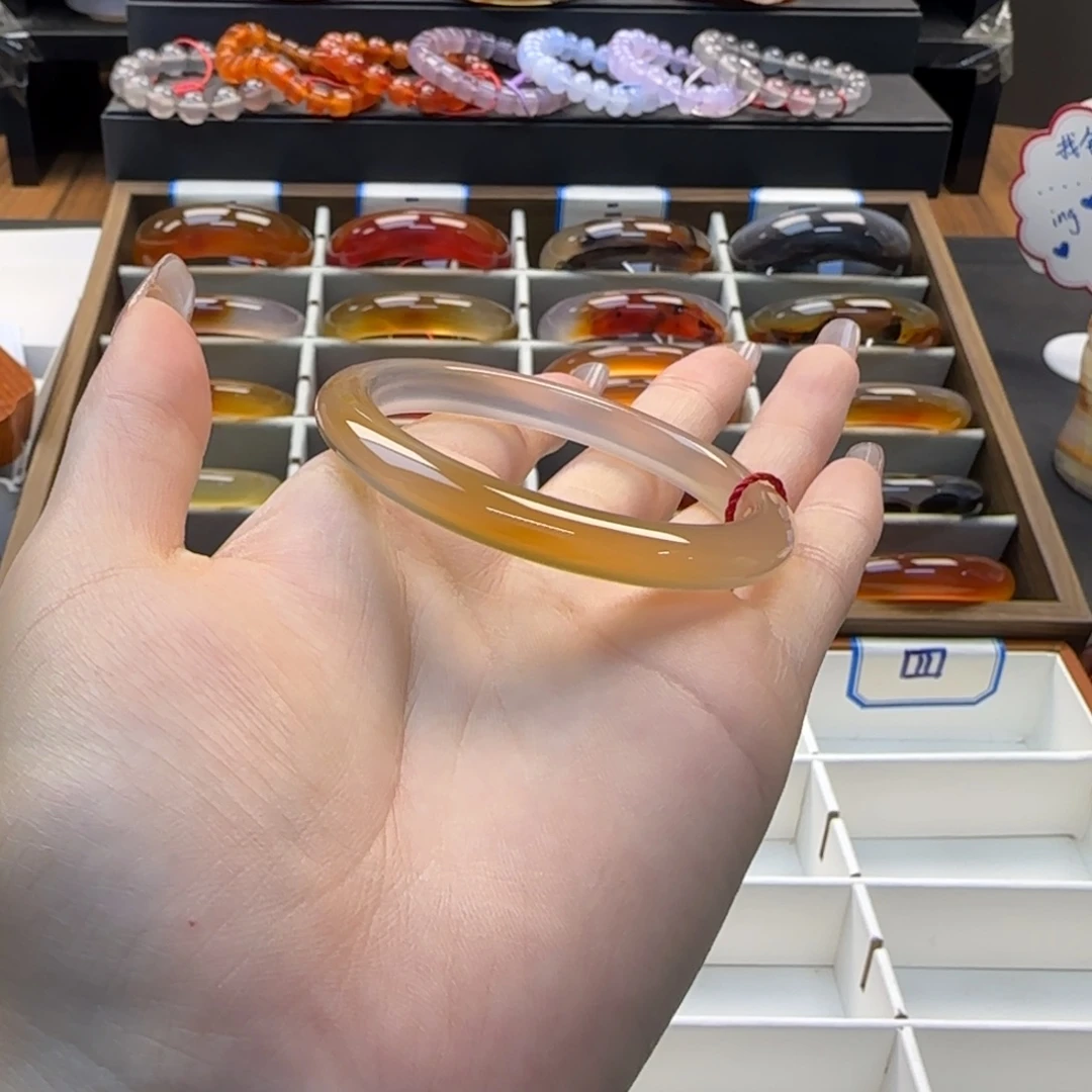 玛瑙/玉髓未镶嵌手镯