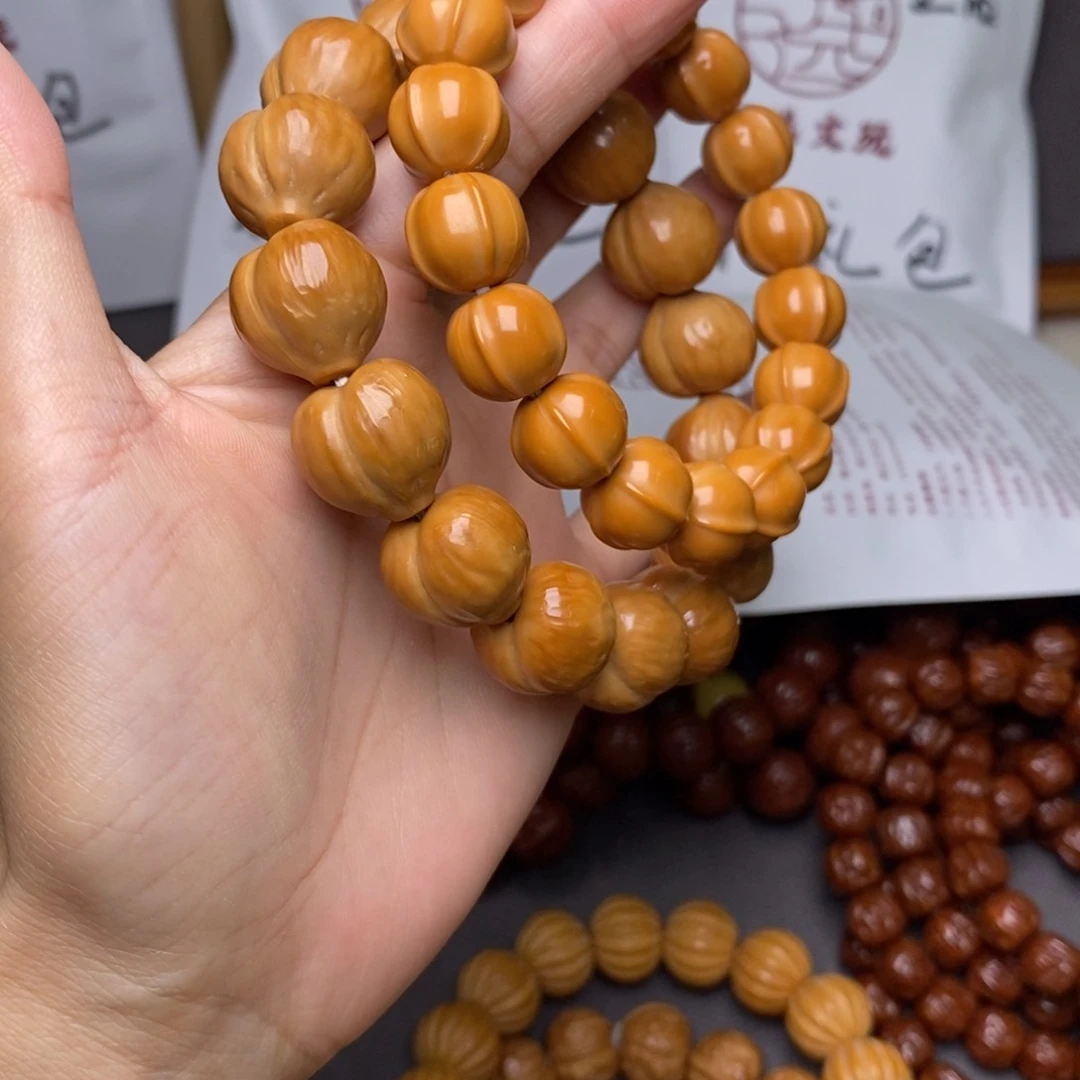 猴头核桃手串鲨鱼屁桃