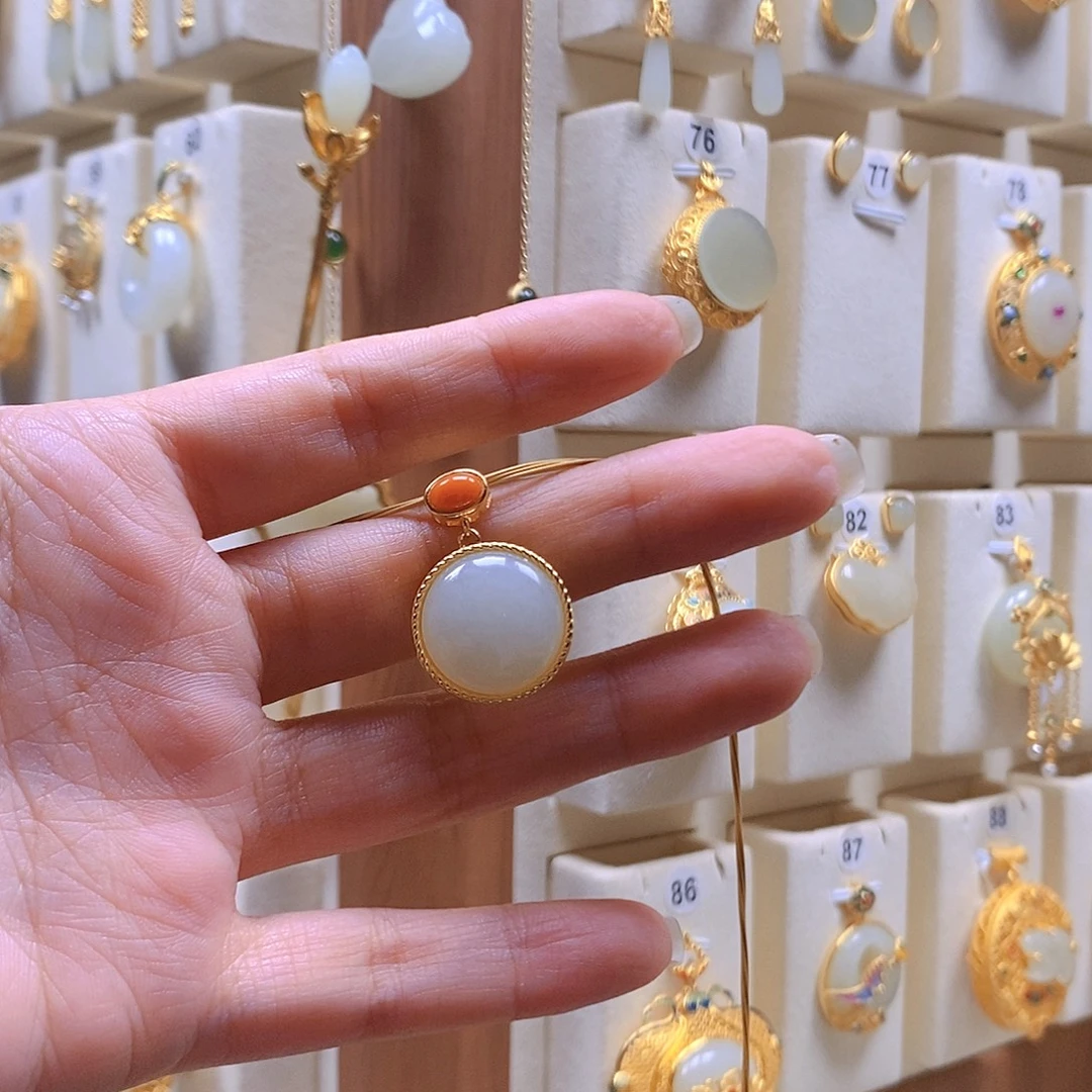 颈饰银S925镀金镶嵌和田玉