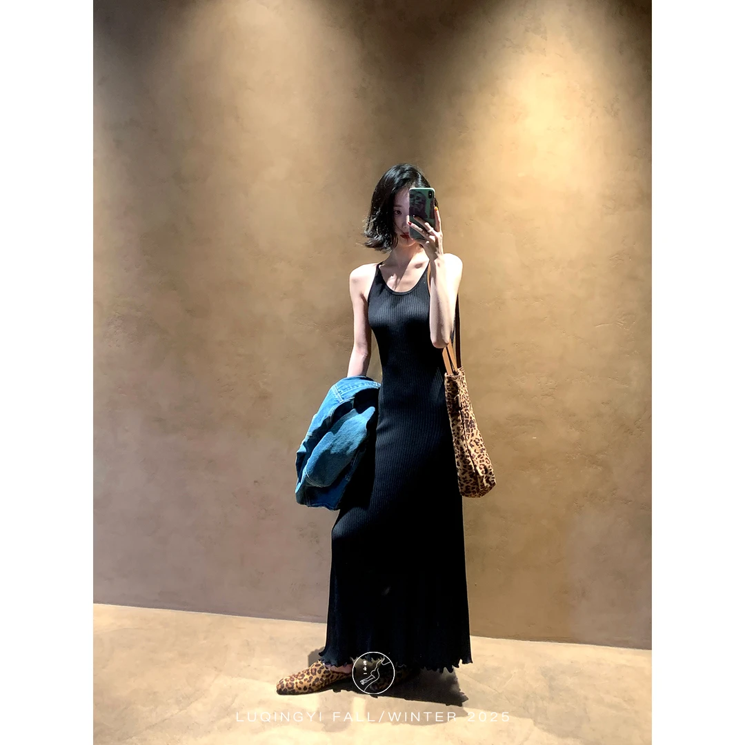 鹭青一原创【千姿】坑条针织吊带连衣裙女秋气质鱼尾裙 L25L1059L