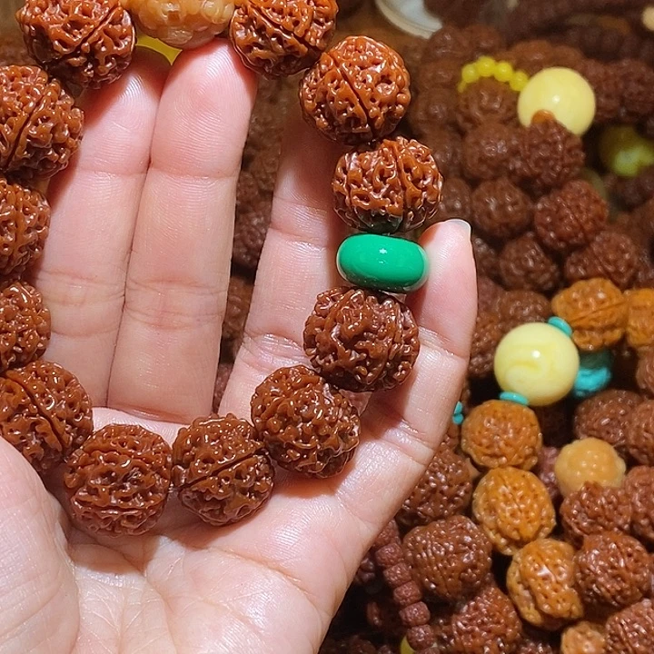 吊坠金刚菩提196玉华貔貅➕绿平安扣