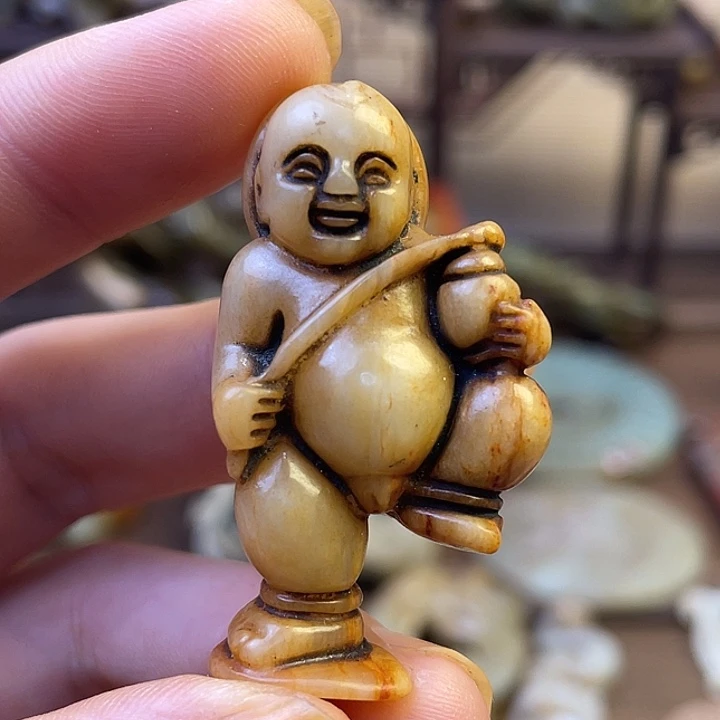 未镶嵌和田玉（糖玉）挂件