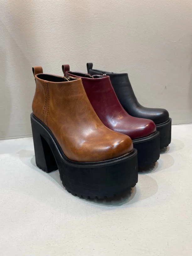 粗跟高跟超轻底时尚深口鞋防水复古百搭