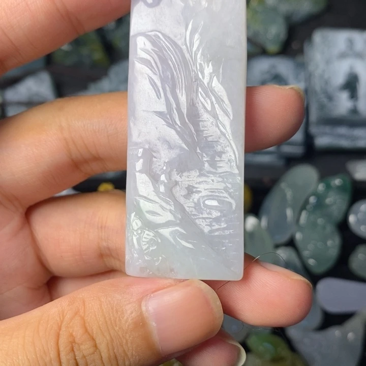 开***心翡翠未镶嵌颈饰翡翠