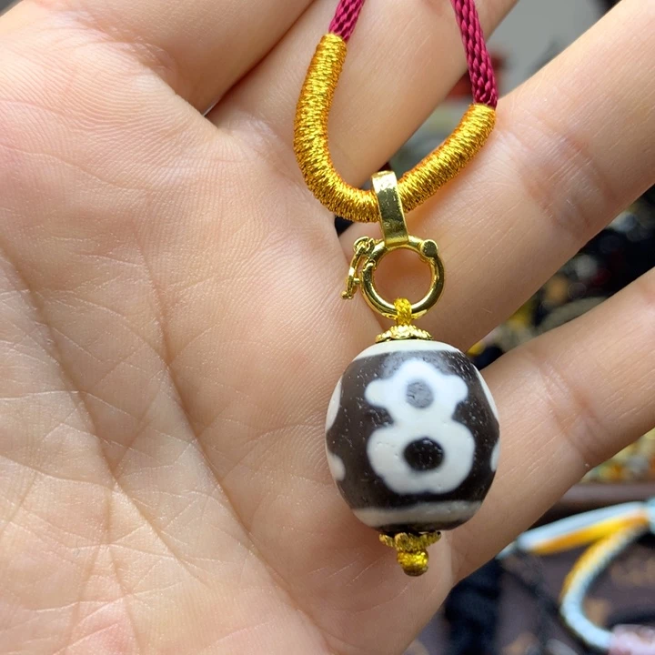 玛瑙/玉髓配饰未镶嵌