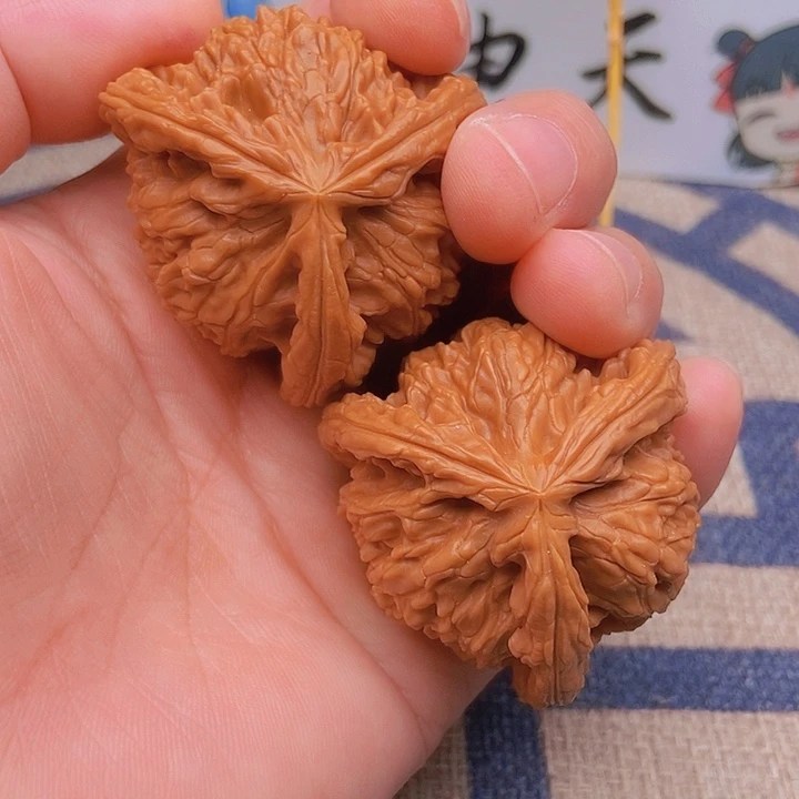 吊坠文玩核桃沙*三棱