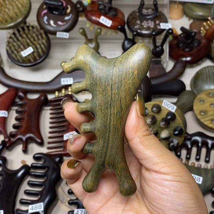 绿檀四合一按摩梳