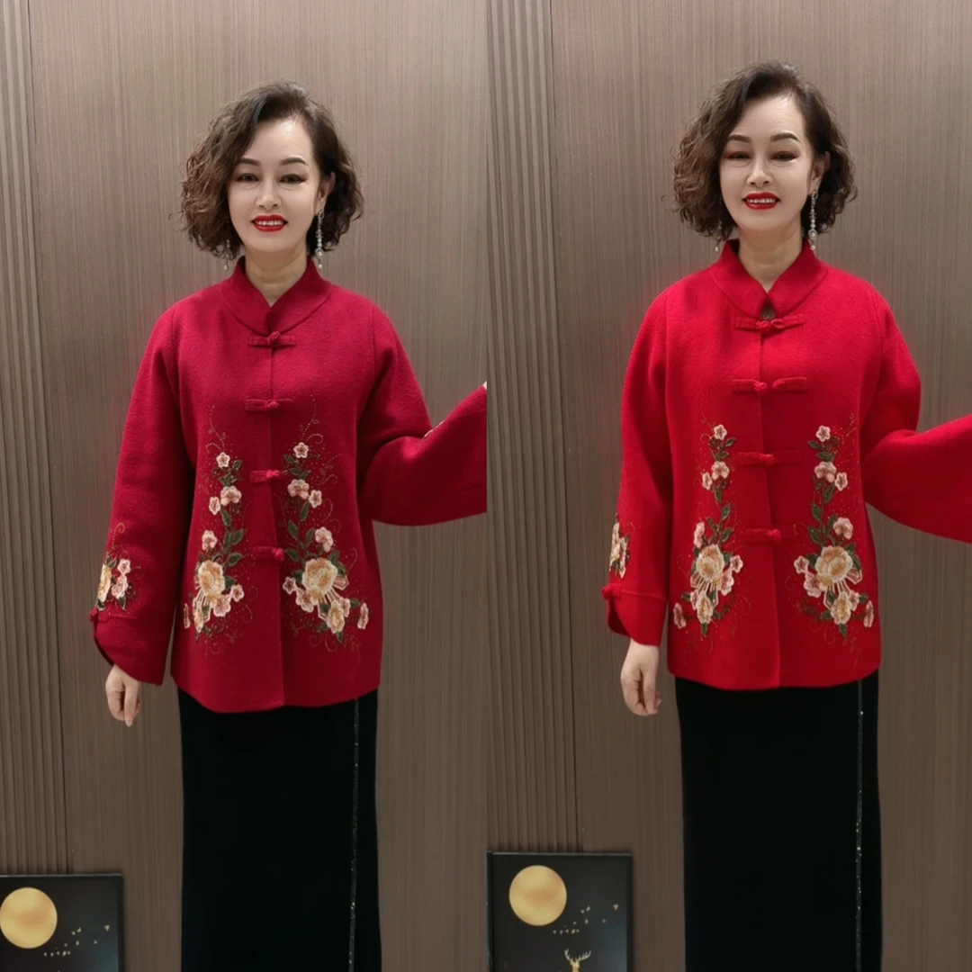时尚中老年秋冬加厚民族风绣花中式针织妈妈装外套老年人老人冬装