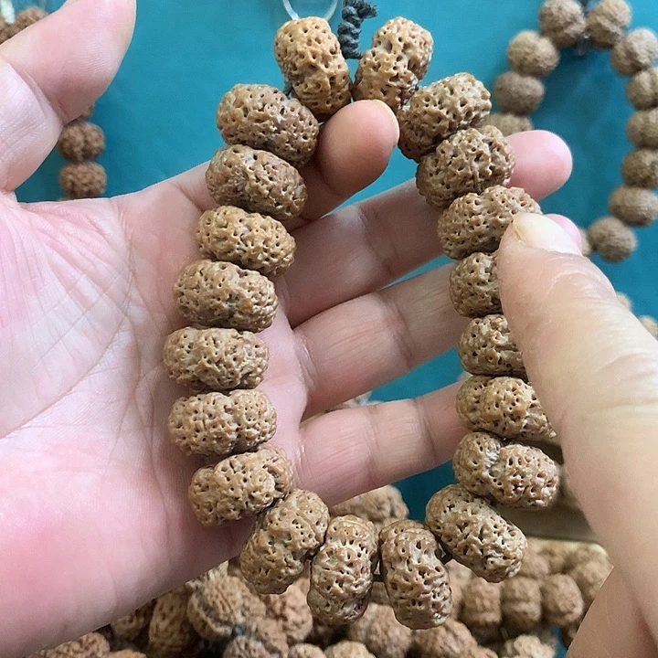 手串金刚菩提黑*夹板