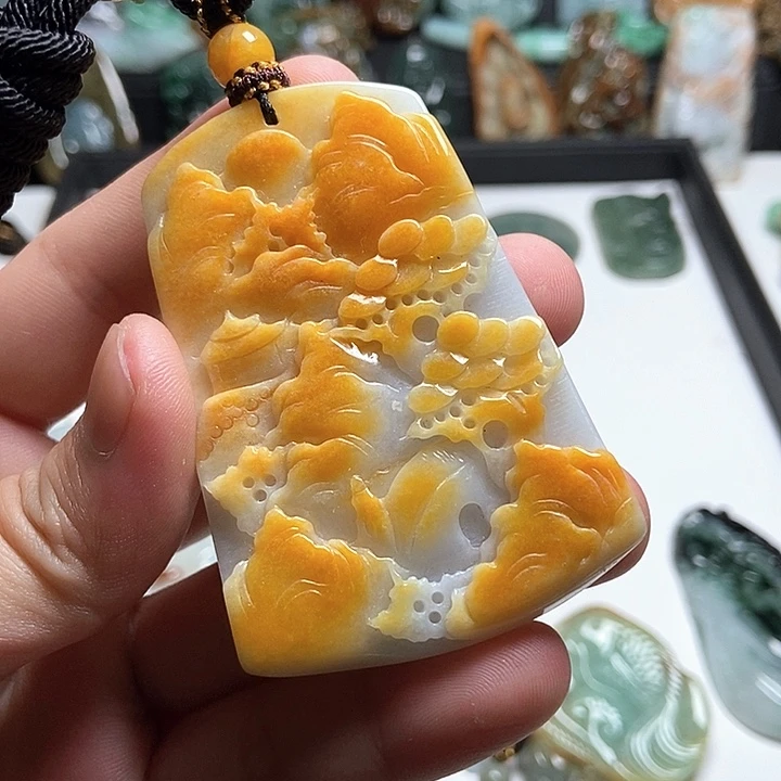 翡翠未镶嵌颈饰翡翠a货