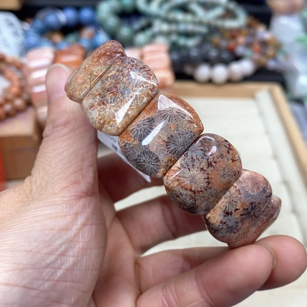 硅化珊瑚（珊瑚玉）手链未镶嵌铃***天559