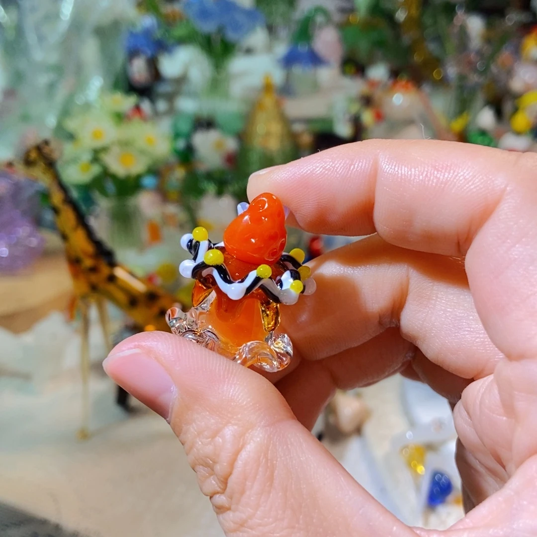 W***i琉璃手工艺品蛋糕