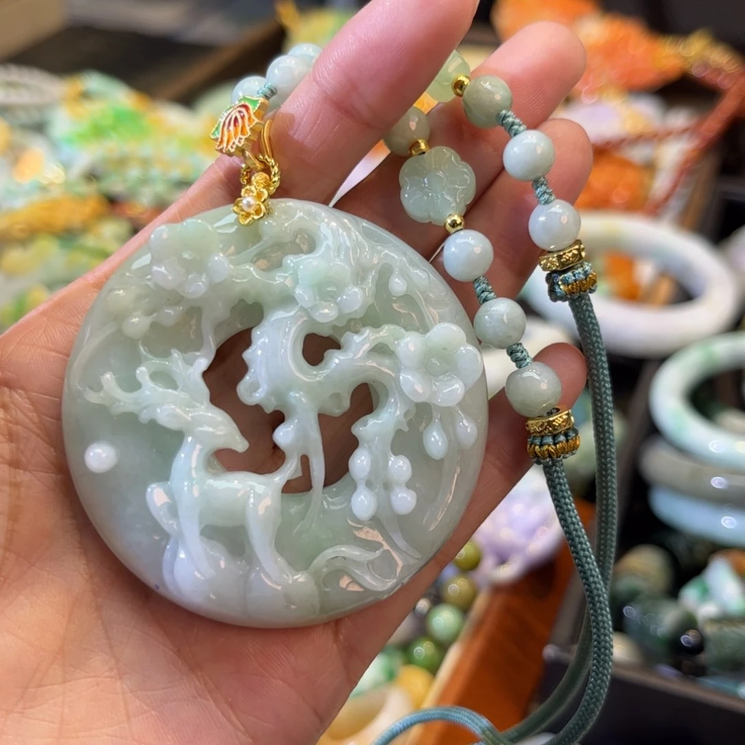 翡翠颈饰未镶嵌待编款