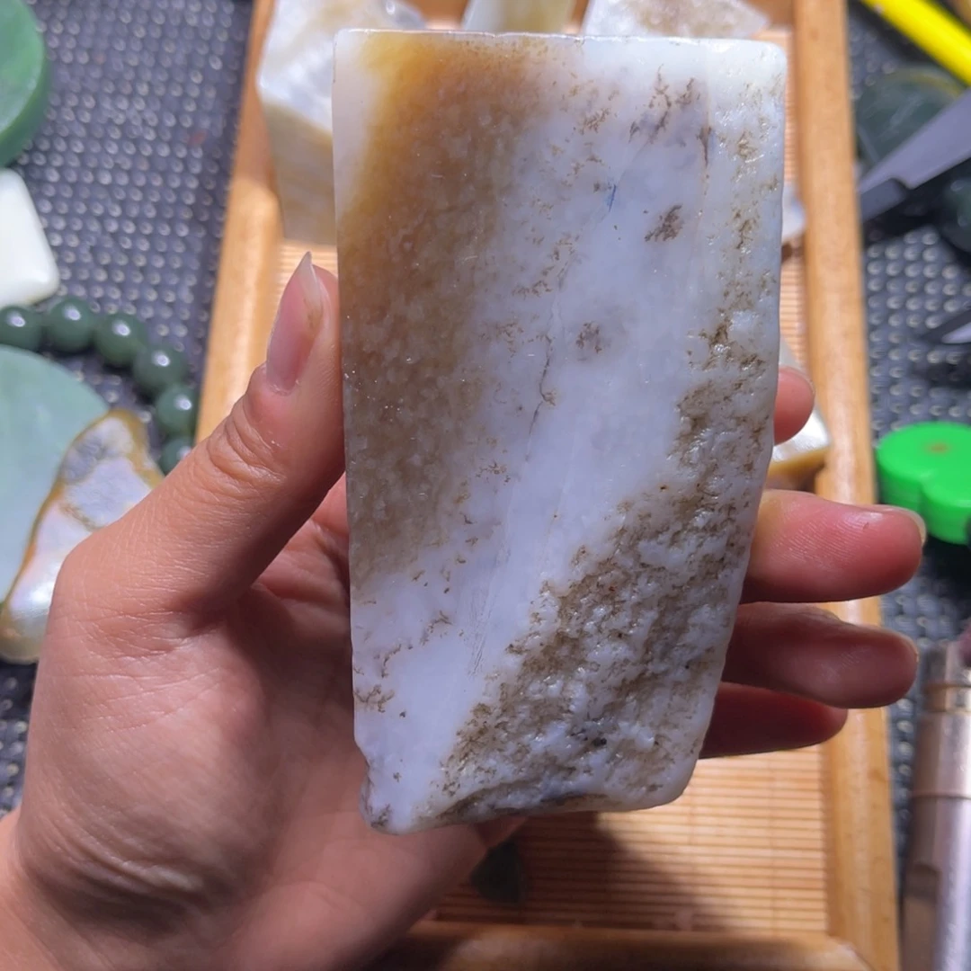 未镶嵌和田玉车挂