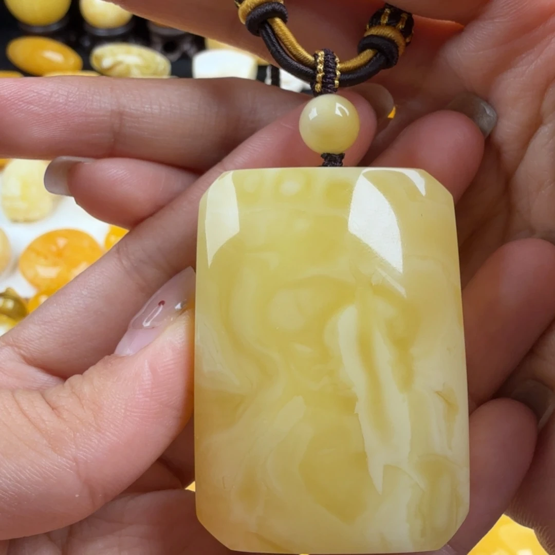 琥珀未镶嵌颈饰纯天然琥珀蜜蜡