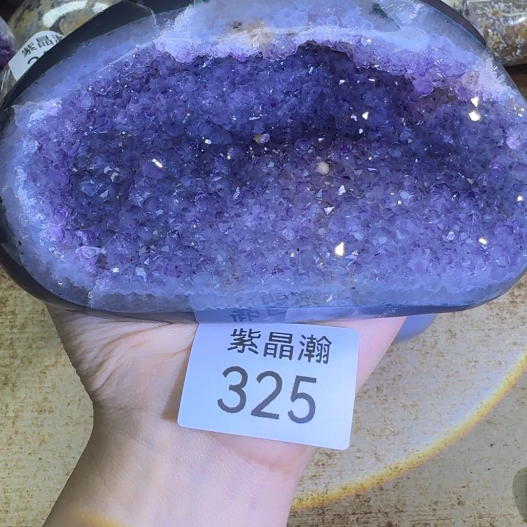 未镶嵌水晶大型摆件（非配饰）
