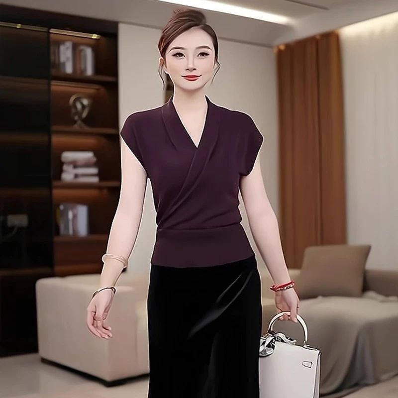 2025年收腰轻奢洋气上衣时尚新款漂亮设计休闲气质百搭女装衬衫