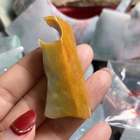 翡翠未镶嵌颈饰杭****店