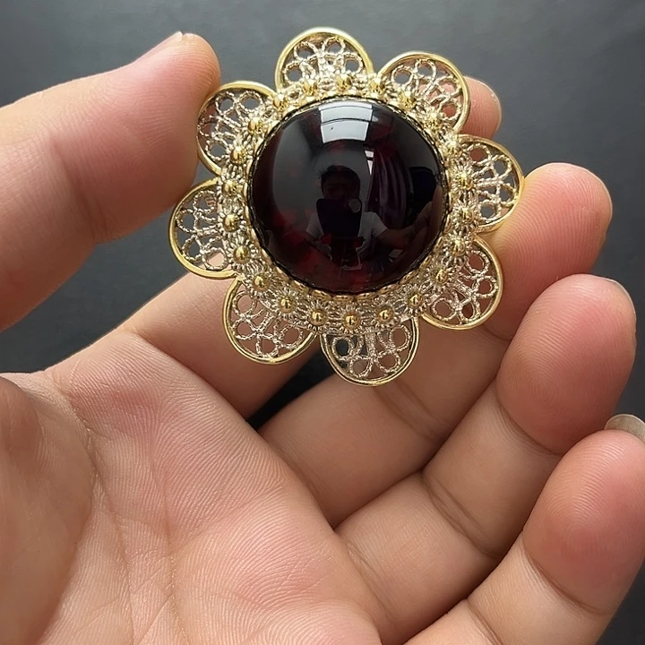 琥珀未镶嵌裸石吊坠