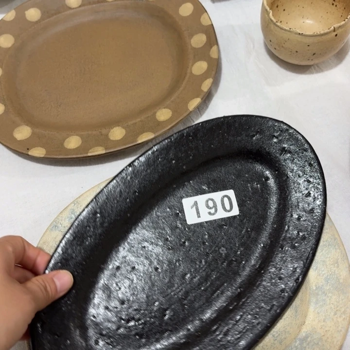 陶阿沐黑釉椭圆盘190