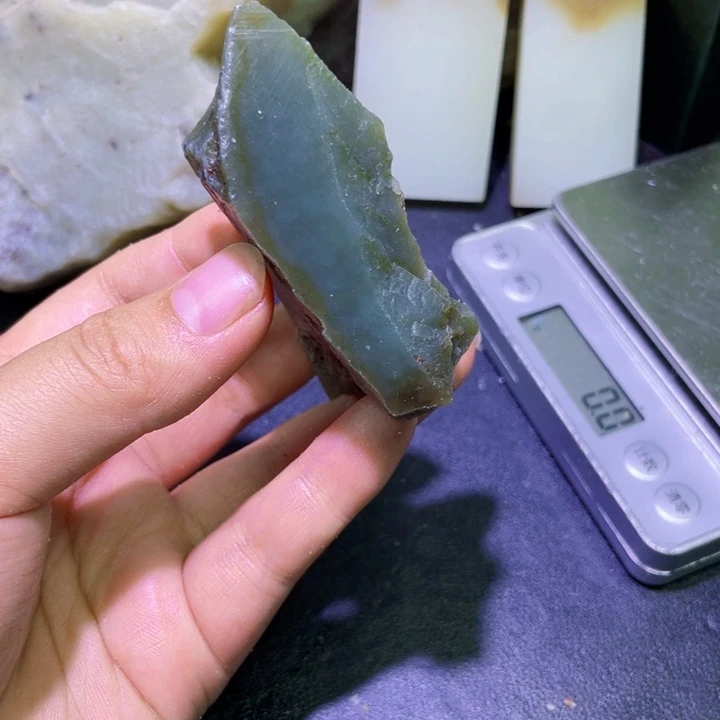 未镶嵌和田玉珠宝半成品