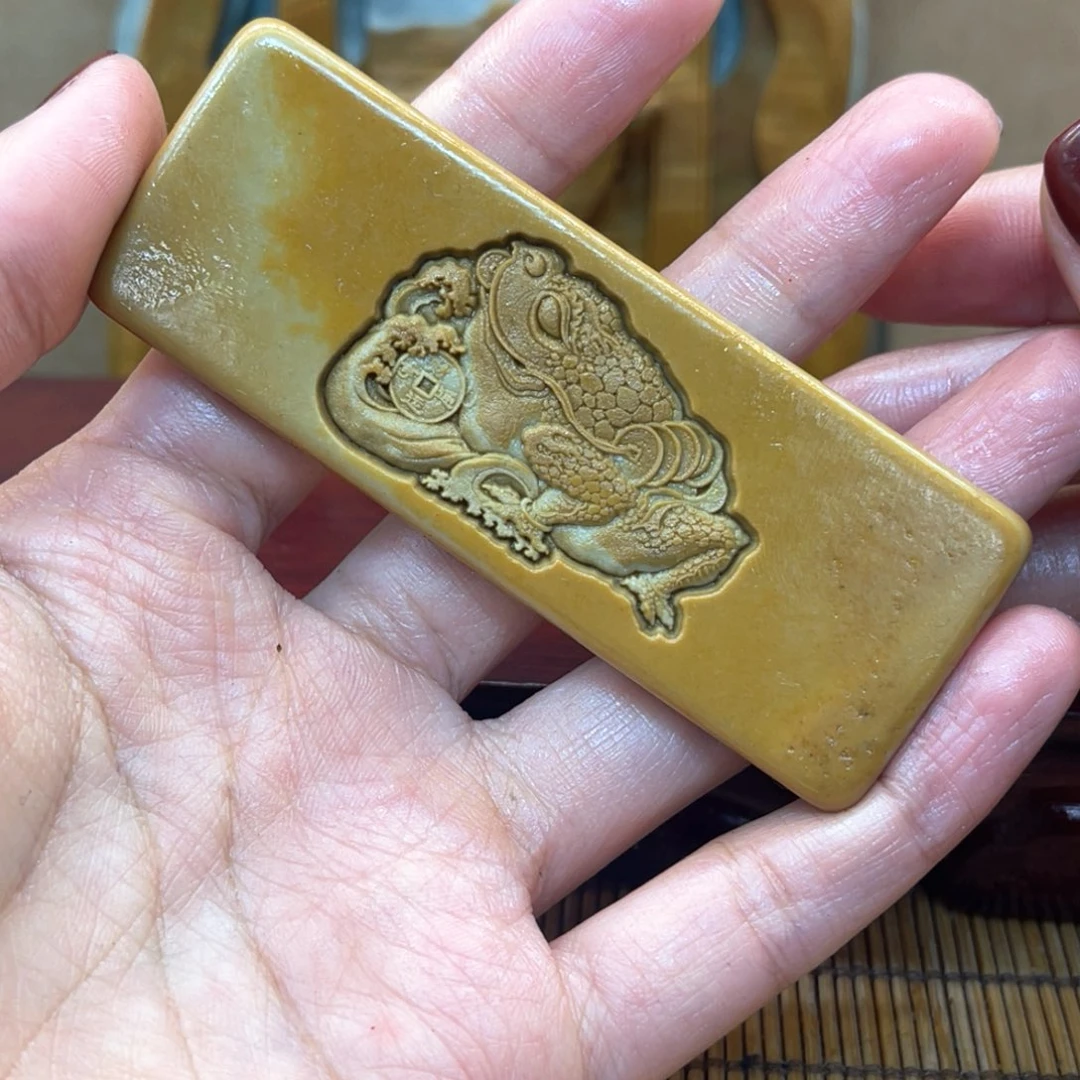 戈壁石23665558888888565888566