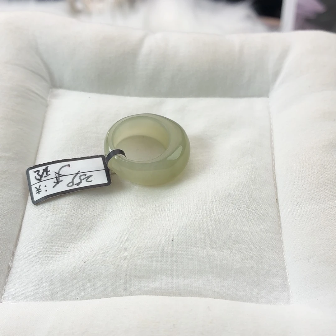 和田玉未镶嵌戒指L46晴水馒头直径17不退换