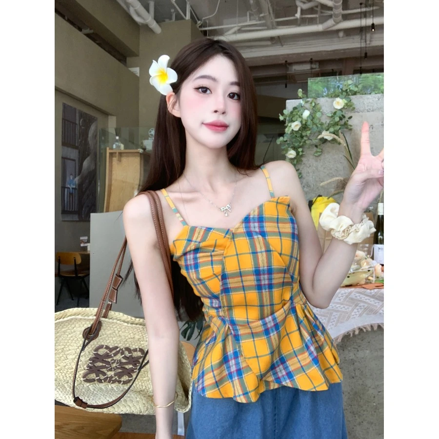 多巴胺黄色格子小吊带女2025夏季韩系纯欲气质收腰不规则抹胸上衣