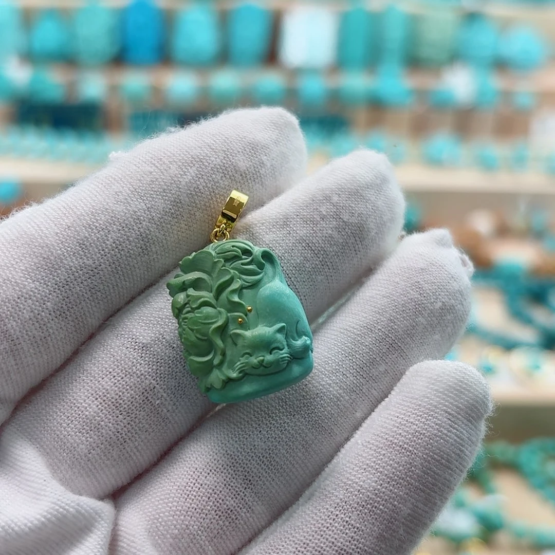 绿松石未镶嵌珠宝奇石