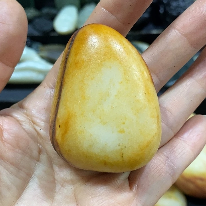 和田玉（糖玉）未镶嵌挂件