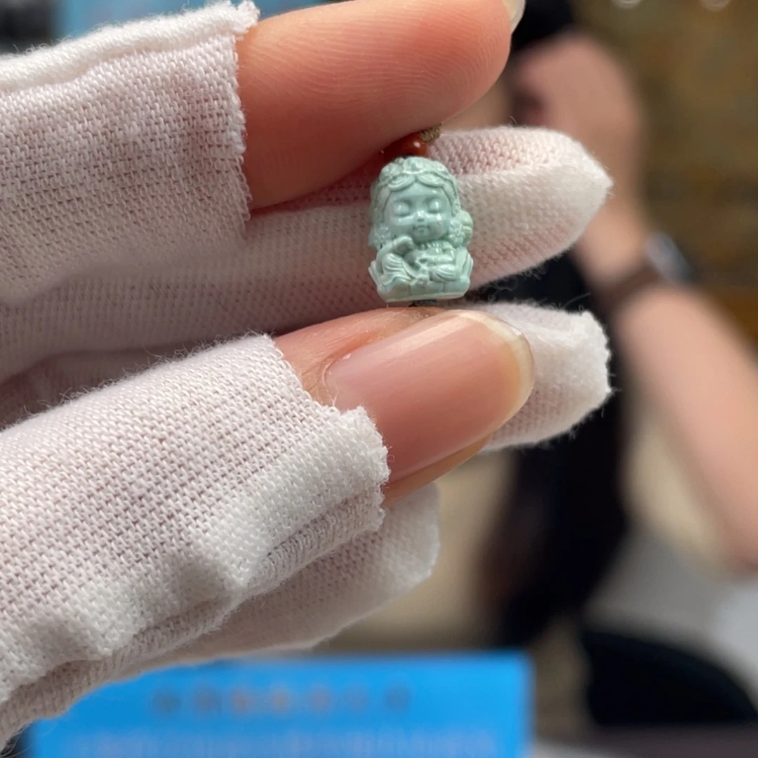绿松石未镶嵌挂件