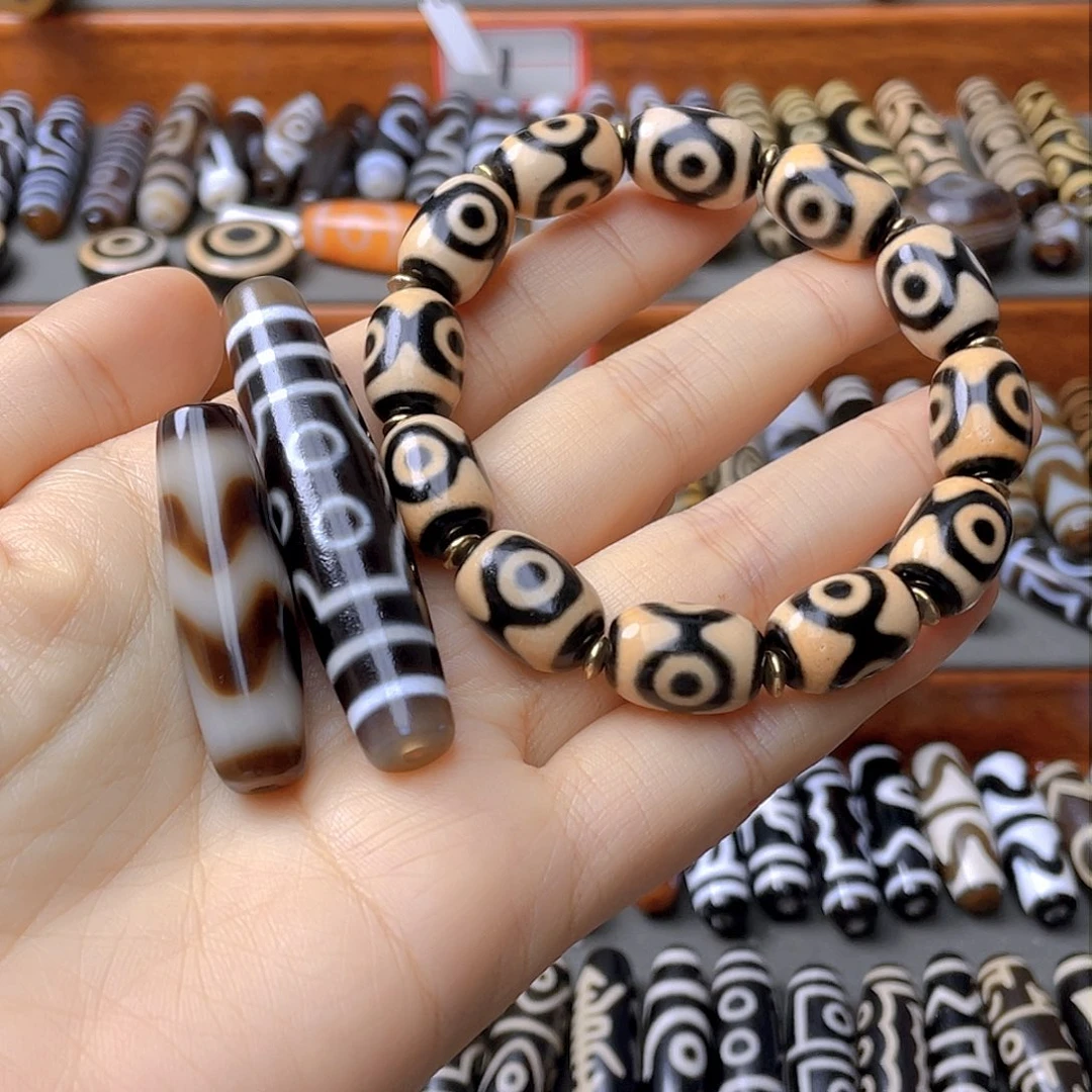 玛瑙/玉髓颈饰未镶嵌吉***猴