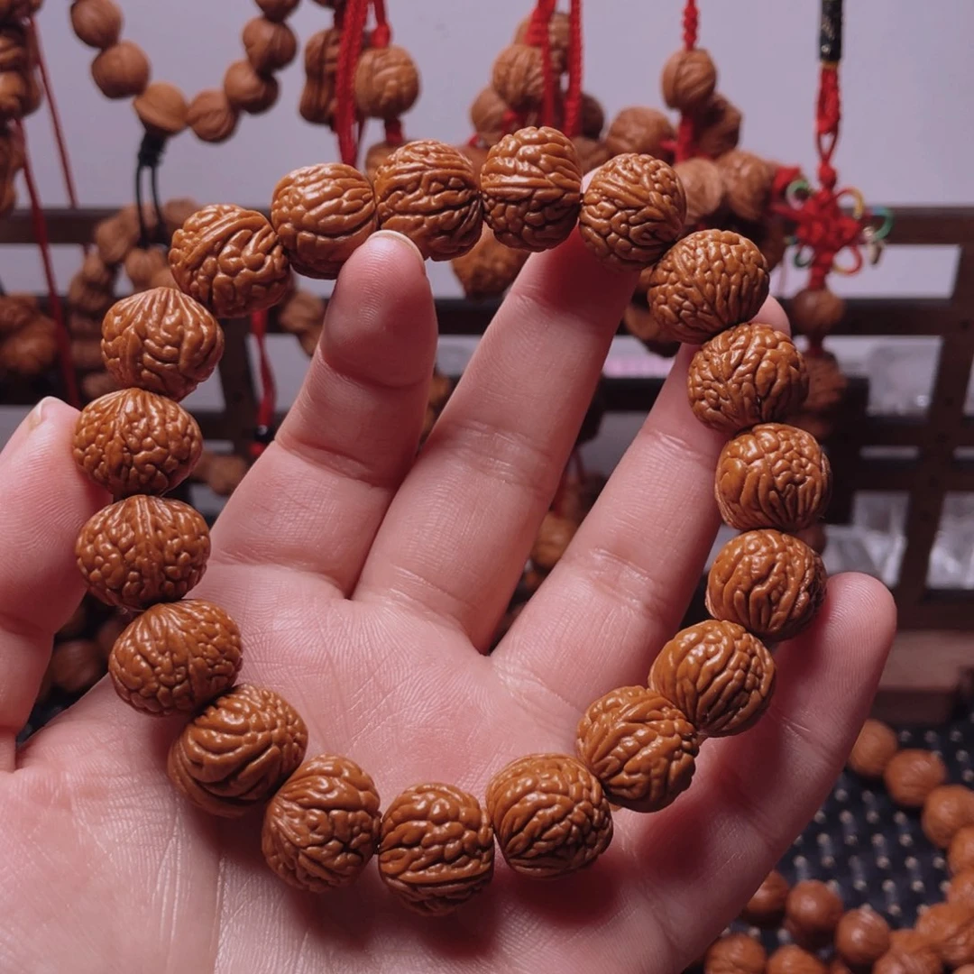 木质类龙纹桃枭手串