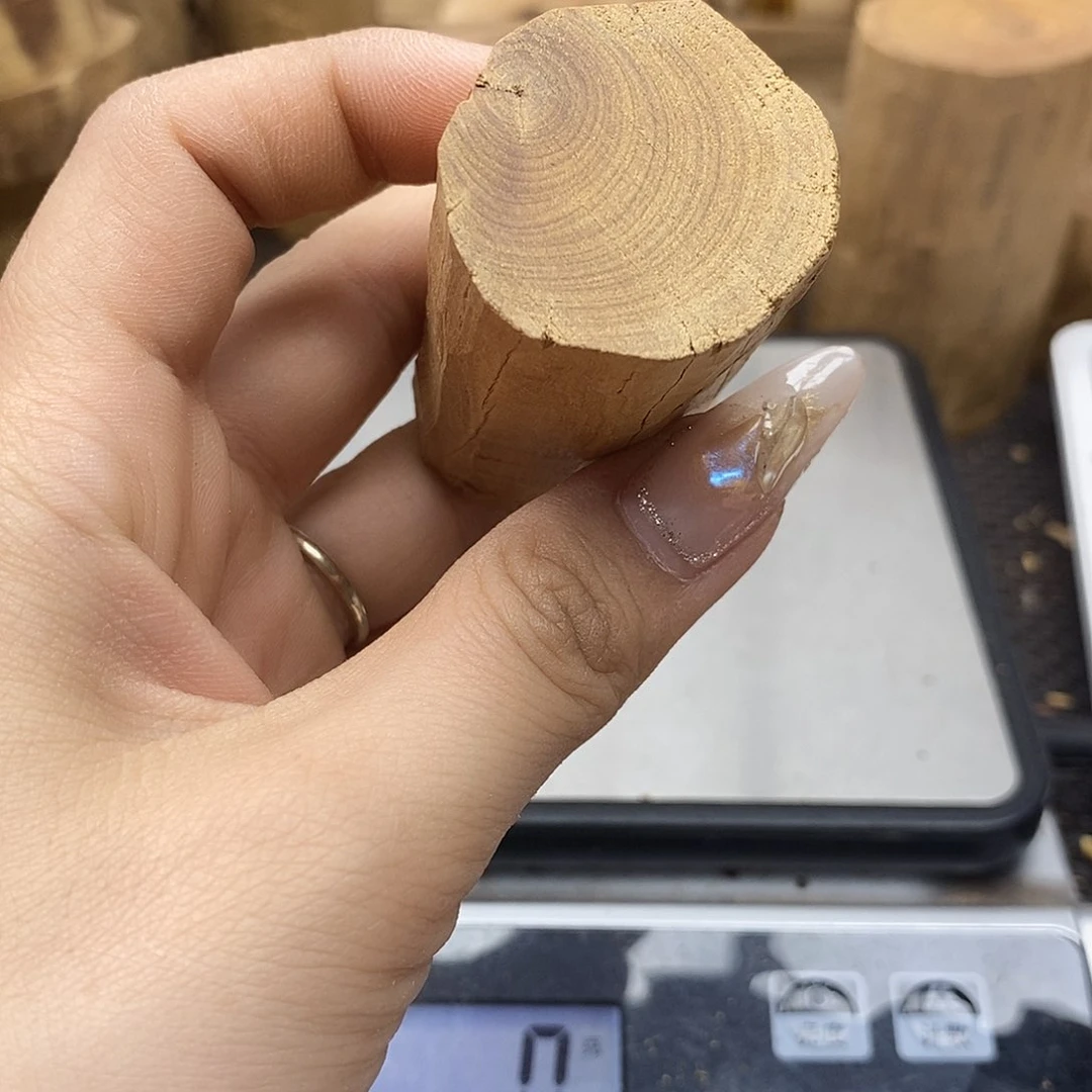 木老山檀香木料木料