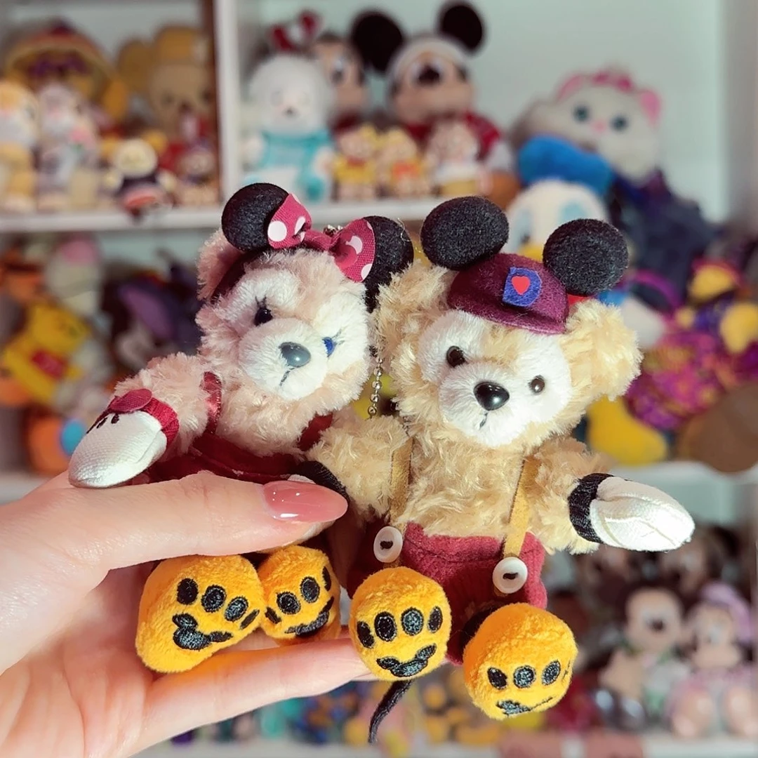 毛绒达菲雪莉玫挂件