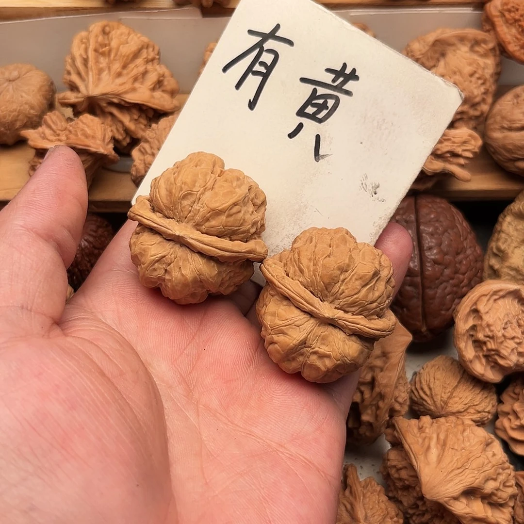 月***牙吊坠文玩核桃蛤蟆