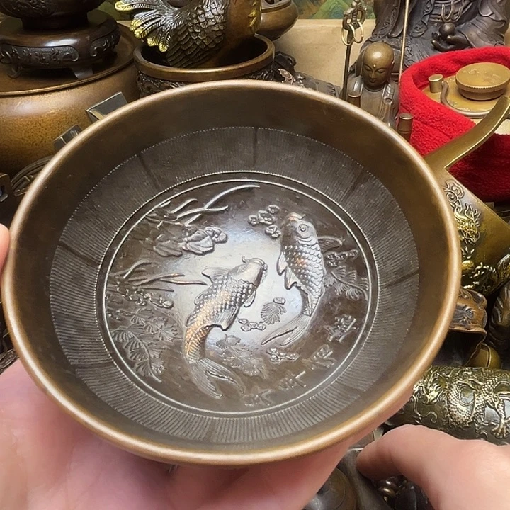 精美铜器批发档口