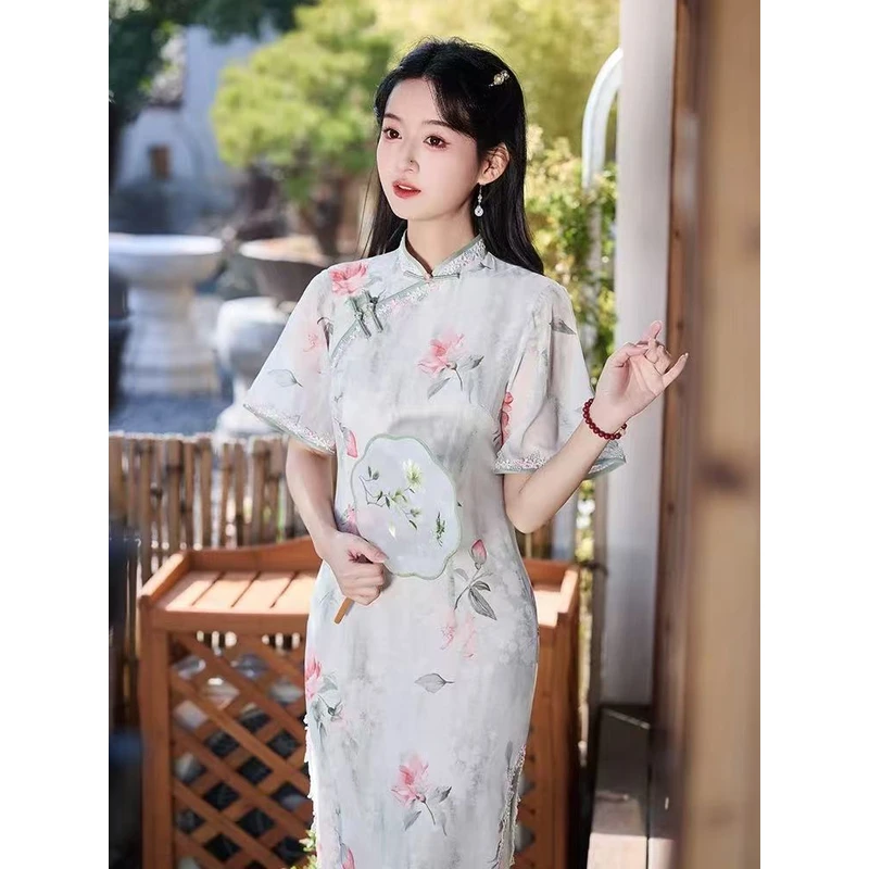 0662 浅绿色 花边 【红莲】 旗袍