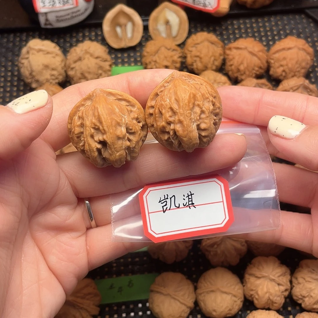 文玩核桃吊坠凯****L29尺全品粗筋官帽