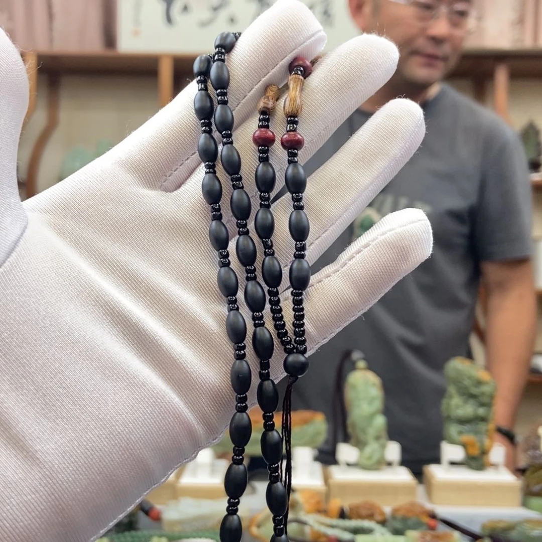 黑曜岩未镶嵌颈饰