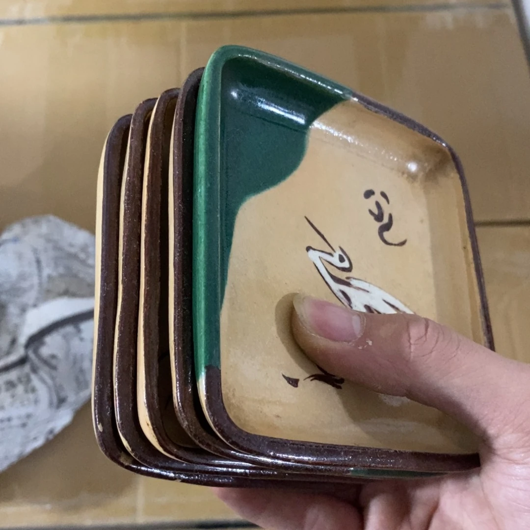 瓷片鹿*柚变成奶茶奶茶奶茶那你吃米线